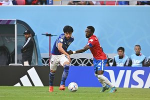 「理解できない試合前のキャプテン・吉田麻也の行動」「三笘薫のドリブルを見せた効果」【ワールドカップ「1敗の重み」と「ベスト16」への道! 日本代表、コスタリカ戦後の激論】(4)の画像