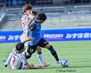 川崎vs名古屋「決戦の勝敗を分けたもの」(2)2戦目に「レフェリーの笛」が増えた理由の画像