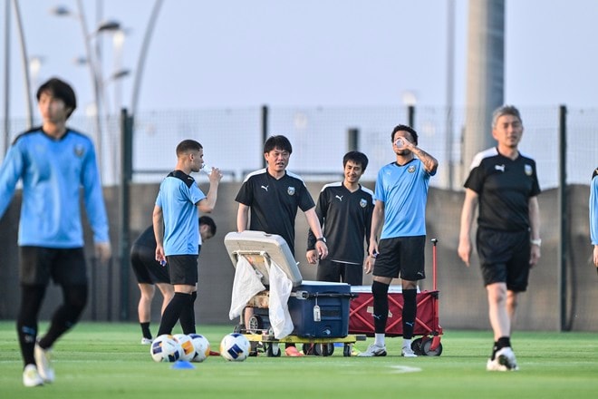 【川崎フロンターレアルバム】ACLEを戦い抜いた「コーチングスタッフ＆クラブスタッフのサウジアラビア2週間の写真」合計99枚！ アジア2位を支えた2週間のピッチ内外の姿の画像025