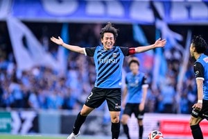 「キャプテンマークを巻いていましたし」川崎DF登里享平が左肩を痛めてもそのまま出場したワケ。受け答えに「小林悠」の名前を出さない気遣いも見せるの画像