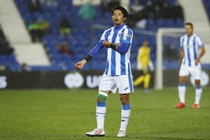 サッカー日本代表・柴崎岳の圧巻ミドル弾!!今節のベストイレブンにも選出｢誰も止められない｣今季2点目スーパーゴールとは?【動画】の画像