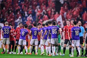 「元ネタ力士が気になるw」ハノイFCがJ1浦和との対戦で”相撲を使った煽り画像”を披露！ 自虐的な内容に「画像ほどの力の差はないよ」「ハノイを応援しちゃう」の声の画像