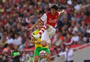 冨安健洋のアーセナル「デビュー戦」スタメン出場！海外メディアの評価は？あわやのデビュー弾の可能性と今季初勝利の試合でトップに輝いた「データ」とは？【動画】の画像