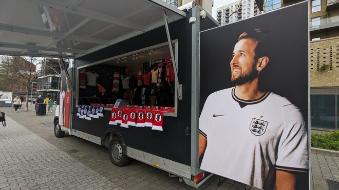 【現地写真100枚】伊東純也＆三笘薫の決勝弾から駆けつけた南野拓実＆遠藤航の姿まで！初招集、復活組、主力組も躍動！森保ジャパン｢英国遠征｣厳選ショットの画像098