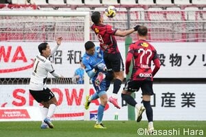 ｢増やしたい｣荒木遼太郎らを組み込んだパターン、｢柴崎岳ベンチ｣が示す選手層、｢優勝｣のための課題【昨季王者・神戸に完勝｢鬼木アントラーズ｣はなぜ強い？】(3)の画像