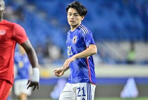 「これから毎日綺世くんと一緒なのですね、、」サッカー日本代表・上田綺世の妻でモデルの由布菜月がベルギー移住を報告！ 「現地での夫婦散歩ショット」と共に、「心機一転新たな地で頑張ります！」と意気込み明かすの画像