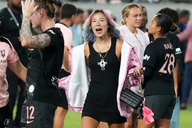 なでしこ美人DFが｢決勝点｣アシスト、サッカー界のレディー・ガガは｢私服姿｣でピッチに、アメリカ女子サッカーで奮闘する守屋都弥、遠藤純、スタンボー華のホーム戦【アメリカNWSL】激闘PHOTOギャラリーの画像019