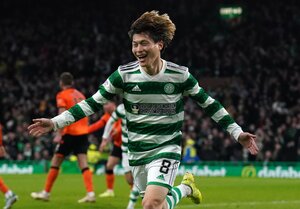 ｢本当に素敵｣!! 古橋亨梧の土壇場勝ち越しゴールの｢ピッチレベル映像」をセルティック公式が公開！ 観客の大声援を臨場感溢れるピッチ目線の動画が｢キョーゴ最高や〜｣などと話題にの画像