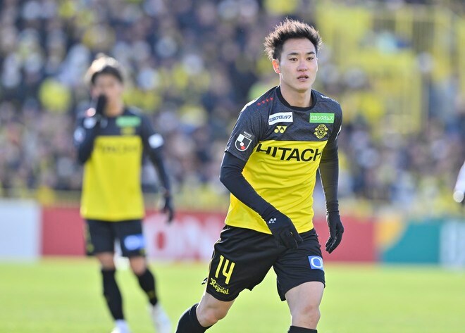 【試合アルバム】柏レイソルのプレー写真99枚！「柏レイソルー川崎フロンターレ」の画像083