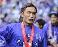 「世界の歴史の中でも最も美しい」ミラン発表の「ファン共創」記念ユニフォームに世界中から賛辞!「レトロで素晴らしい」「エンブレムが最高」などの声の画像