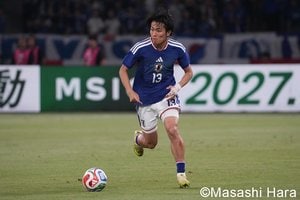 三笘薫の穴を埋めるのは伊東純也か…久保建英｢左シャドー｣の可能性と中村敬斗の｢適正ポジション｣【アイスランドに勝利！日本代表｢北中米W杯へ！｣の大激論】(3)の画像