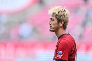 【浦和戦3年連続引き分け、96年組の三竿＆鈴木優磨が見る鹿島の現在地(1)】「僕が決めてりゃ勝てた試合」。2つの決定機を逃したエース・鈴木優磨が悔やむ決定力不足の画像