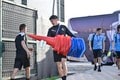【川崎フロンターレアルバム】サウジアラビア到着翌日4月23日のジェッダ市内での「コーチングスタッフ＆クラブスタッフ写真」と「選手と子どもたちの交流写真」合計98枚！の画像022