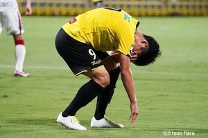 柏レイソル武藤雄樹の悔しがる姿【柏レイソルvs鹿島アントラーズ】原悦生PHOTOギャラリー「サッカー遠近」の画像