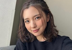 ｢女神のように美しい｣元サッカー日本代表の鹿島アントラーズMF柴崎岳の美人アイドル妻、“34歳の誕生日報告”近影に反響｢こんな可愛いママいいな〜」の画像