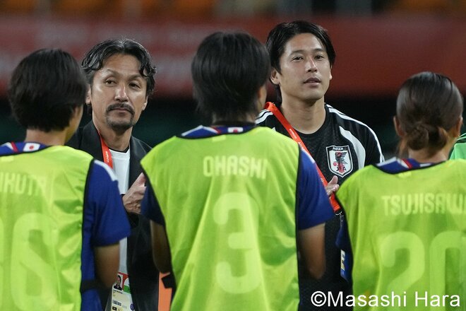 なでしこジャパン、衝撃の2人ハットトリック！ 先制の中嶋淑乃が歓喜＆宝田沙織は10分足らずで3点！ 代表初ゴールの選手が笑顔のハグ！アジア大会初戦で快勝！【日本女子代表vsタイ女子代表】激闘PHOTOギャラリーの画像009