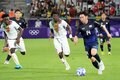 パリオリンピック男子サッカー日本代表「激闘の記録」PHOTOギャラリー25枚　グループリーグ第2戦マリ戦　山本理仁が2試合連続ゴール！PKピンチを守護神・小久保玲央ブライアンが神セーブの画像016