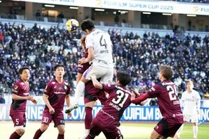 ｢遅すぎた｣大迫勇也、武藤嘉紀、酒井高徳の投入！荒木隼人の｢ダメ押しヘッド｣で広島が今季初タイトル【富士フィルム　スーパーカップ2025　ヴィッセル神戸vsサンフレッチェ広島】PHOTOギャラリーの画像