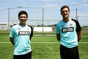 スペイン人指導者の目に映る日本サッカー(5)「久保建英の“中心”での力」「三笘薫はスペインでやれる」の画像