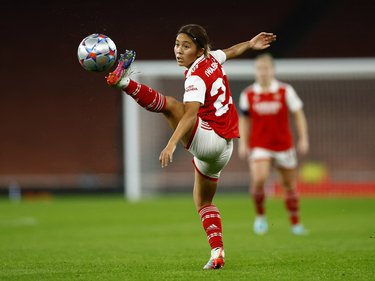 最高｣! アーセナルFW岩渕真奈が｢初スタメンで初アシスト