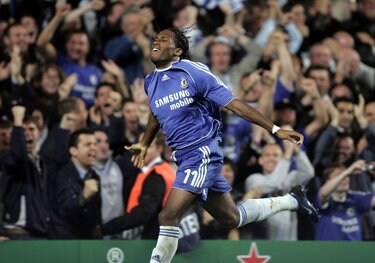 史上最高のストライカーだ」元チェルシーFWディディエ・ドログバの