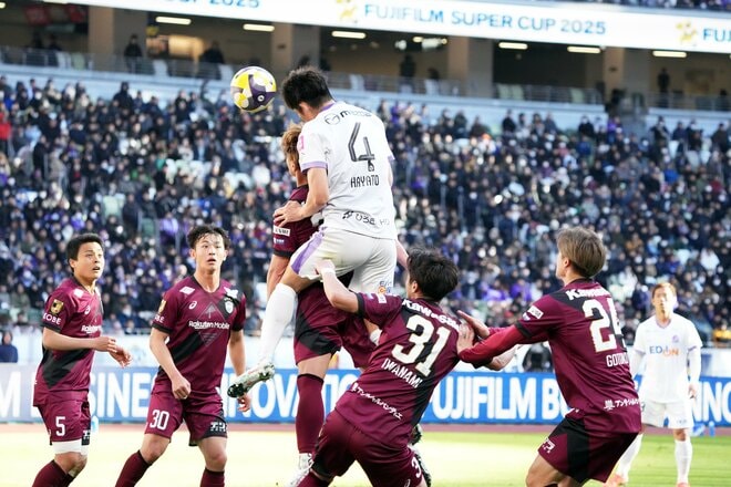 「遅すぎた」大迫勇也、武藤嘉紀、酒井高徳の投入!荒木隼人の「ダメ押しヘッド」で広島が今季初タイトル【富士フィルム スーパーカップ2025 ヴィッセル神戸vsサンフレッチェ広島】PHOTOギャラリーの画像