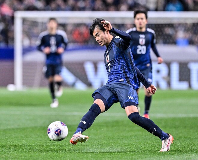 【試合アルバム】「サッカー日本代表―バーレーン代表」森保ジャパン、バーレーン相手に２－０勝利でW杯出場決定試合のプレー写真「中地拓也 撮影写真」の画像016