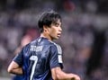 【W杯最終予選C組は森保ジャパンの一強か――中国戦7－0を演出した男たち(1)】勝利を決定づけた「戦術・三笘薫」のピッチの上の威力――相手選手を受け身にさせる「個の力」の画像017