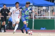 「こんなん涙でる」京都サンガF.C.のJ1残留直後の映像にファンが感動の声！  目標を成し遂げた選手を受け入れる曺貴裁監督の姿が「電車で見たらあかんやつ」と心を掴むの画像