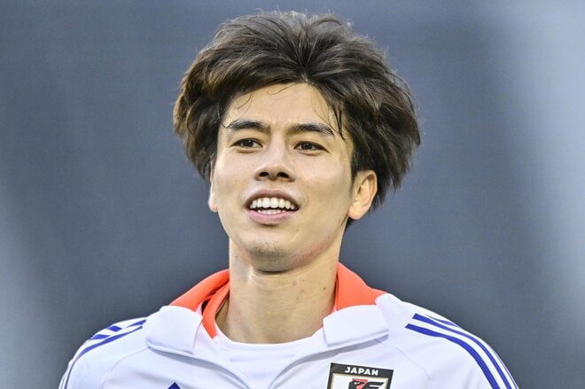 「髪の毛くりんくりん」サッカー日本代表MF・田中碧の“新ヘアスタイル”に注目集まる!「ロングヘアの方が似合う」「イケメンすぎる!!」の声の画像