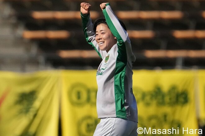 ｢美人すぎる｣16歳の天才ドリブラーVS｢可愛すぎる｣17歳のファンタジスタ！若き才能が激突したWEカップ天王山は｢美人すぎる｣28歳エースの劇的弾で決着【ジェフ千葉レディースvs日テレ・東京ヴェルディベレーザ】現地撮の画像007