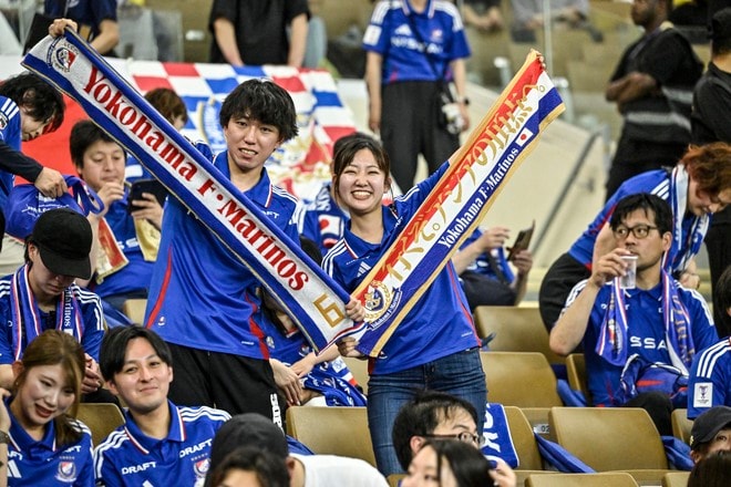 【サポーターアルバム】「横浜F・マリノス―アル・ナスル」サウジアラビア・ジェッダに約700人駆け付け、チームに声援送る！ 現地撮影66枚のサポーターPhotoの画像020