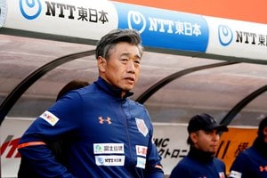 J1昇格は9敗まで!?(1)大宮を切り札「ウノゼロ」で打ち取り!上位を脅かす福岡の強力2トップ【戸塚啓J2のミカタ】の画像