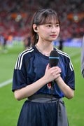 「ユニフォーム姿でポニテ可愛い!!!」影山優佳が披露した「森保ジャパン ロングスカートコーデ姿」が「ピッチに舞い降りた天使」と話題に！「可愛すぎて元気でた」の声の画像002