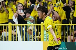 アメリカでの強化試合に臨む日本代表FWが技アリ同点弾！柏ロドリゲス監督が自画自賛した｢記憶に長い間残る素晴らしい試合｣【柏レイソルvs浦和レッズ】原悦生PHOTOギャラリーの画像