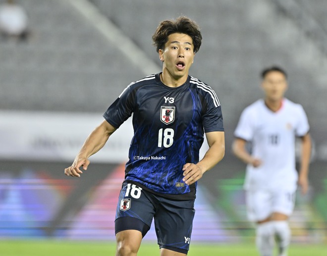 【試合アルバム】川崎フロンターレFW山田新の代表デビュー48枚の試合写真！ 韓国・龍仁で日本代表ユニフォームを着用したプレー写真「日本代表ー香港代表」の画像006