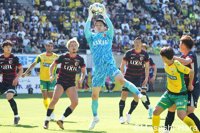 王者・鹿島がEAST首位確定！早川友基の存在感、柴崎岳の支配力、鈴木優磨の献身、敵地で見せた貫禄の戦いぶりと常勝軍団の振舞【ジェフユナイテッド千葉vs鹿島アントラーズ】激闘PHOTOギャラリーの画像003