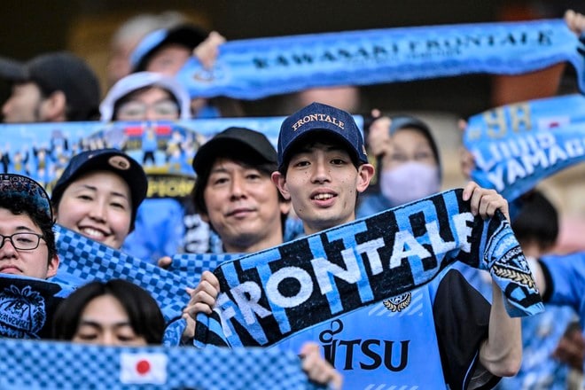 【サポーターアルバム(1)】3得点勝利でクラブ初アジア・ファイナリスト！ ACLE準決勝に駆け付けた川崎サポーターの現地撮影70枚！「川崎フロンターレ―アル・ナスル」の画像062