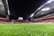 「家族でゲームは仲良いね」ヴィッセル神戸MFアンドレス・イニエスタが「親子でeFootball対決」! 「需要しかない」の声が挙がった公式YouTubeの画像