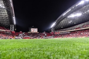 「感動すら覚えました」25歳女優の埼玉スタジアム”独占リフティング披露姿”に驚きと称賛の声！ 「ほんとうますぎる…」とファンから絶賛されるの画像