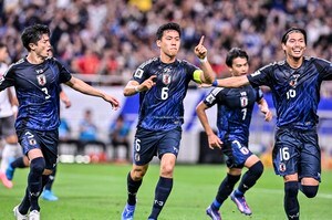「四天王感ありすぎる」サッカー日本代表“純也＆律＆航＆薫”のPUMAカルテットのCMメイキング映像にファン興奮！「華やかだな〜」「4人でちゃんと撮ってたんだ」の声の画像