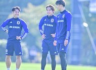 「既に古参のような振る舞いで草」加入後即アシスト以上に光るサッカー日本代表ＤＦ森下龍矢の馴染み具合が話題に！「もはやキャプテンにこれか。笑」「新しいボス？」と驚きの声の画像