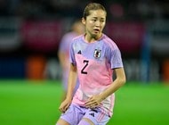 「Angelにしか見えません」美少女コンテスト出身“才色兼備モデル”の神戸クラブ創設30周年記念シャツ姿での国立観戦が話題!「可愛すぎやろー」「笑顔素敵やん」の声の画像
