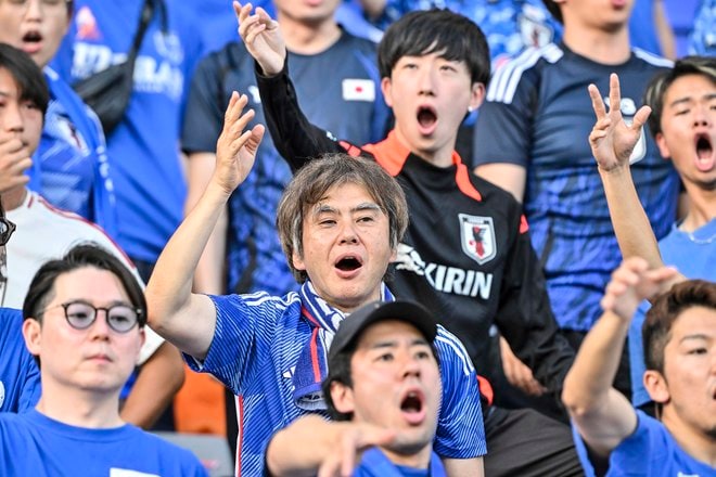 【サポーターアルバム】サッカー日本代表の中国戦完封勝利を支えたサポーター写真63枚！ 韓国・龍仁に駆け付けた現地観客席ショット「日本代表ー中国代表」の画像046