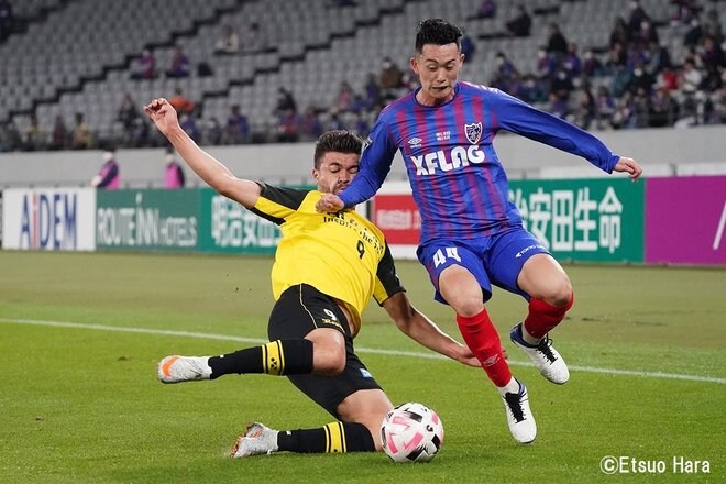 ルヴァン杯決勝 FC東京の「戦略と未来見取り図」(3)「大きくてテクニカル」原大智と品田愛斗の「ハーフポジション」の画像