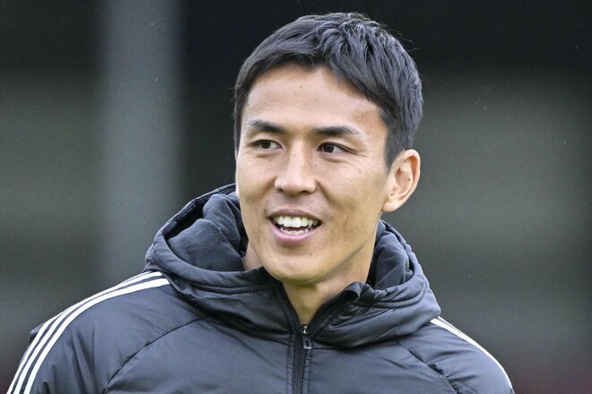 就任1年！日本代表・長谷部誠コーチの有名ファッション誌モデル妻、“ふわふわパーマ風ヘア”の近影に反響｢一気に秋の雰囲気｣｢ふわふわあーりー新鮮｣の画像
