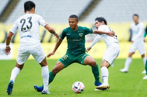 2020年J2「ベスト11」＋α(2) MVP＆最優秀監督は徳島から！新人王はJ1が狙う18歳ボランチ【戸塚啓J2のミカタ】の画像