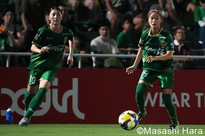 美しい日本代表10番と長谷川唯の後継者18歳が中盤を支配、塩越柚歩の｢移籍後初ゴール｣、眞城美春の｢冷静ミハループ｣で王者が快勝【東京ヴェルディベレーザvsAC長野パルセイロレディース】激闘PHOTOギャラリーの画像001