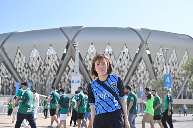【サポーターアルバム】川崎のアジア王者を願って、ACLE決勝直前にスタジアム前で撮影した83枚のサポーター写真！ 「アル・アハリー川崎フロンターレ」の画像001