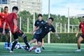 「現役さながらの足捌き」「頼もしい限り」サッカー日本代表の練習に参加した元日本代主将・長谷部誠コーチの動きにファン興奮！ 長友佑都ら現役選手と一緒に鳥かごで魅せたの画像008